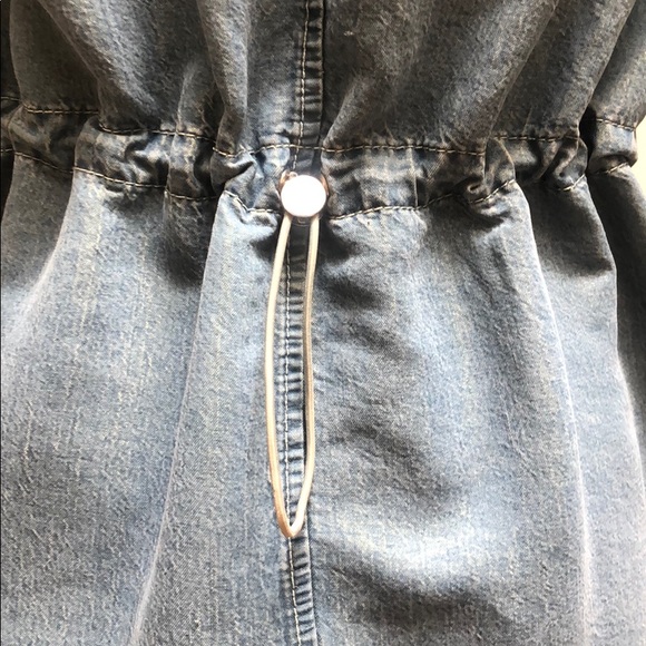 SOIA & KYO Stefie Chambray Denim Coat - Picture 4 of 8